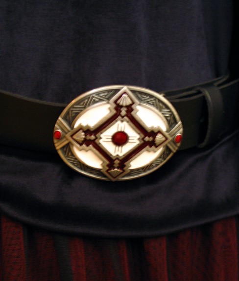 Zinn Buckle oval rote Emaille