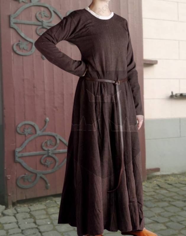 Einfaches Unterkleid grob